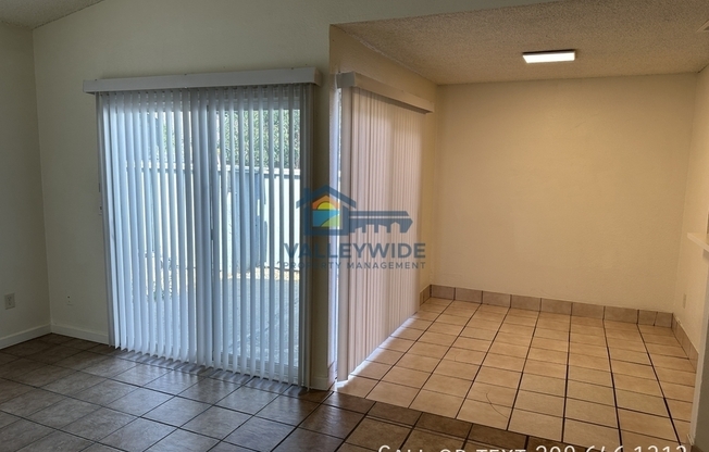 5575 TREE SWALLOW CT