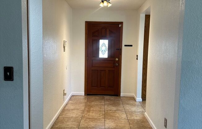 3 beds, 2 baths, $2,450