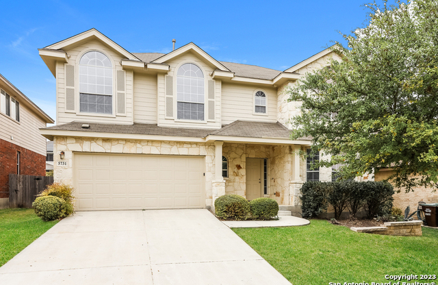 5731 WHITE OAK CV