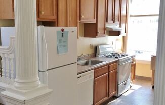 1 bed, 2 baths, $740, Unit 4-Front