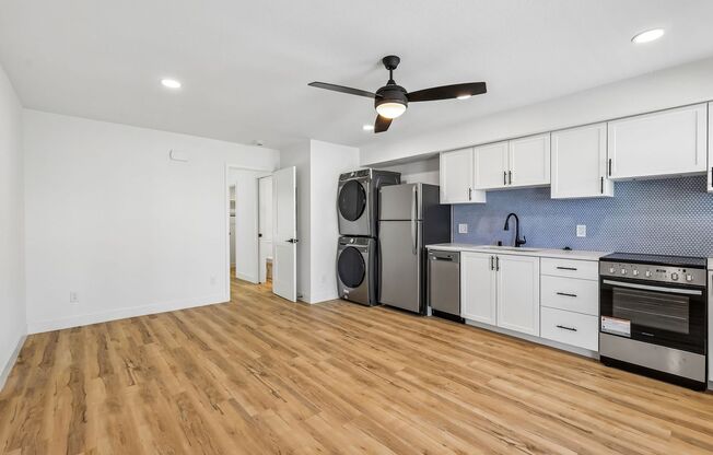 1 bed, 1 bath, 460 sqft, $2,295, Unit 48