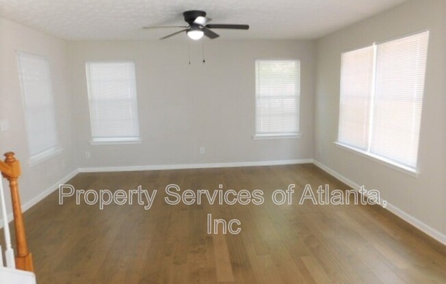 153 WINDCROFT LN