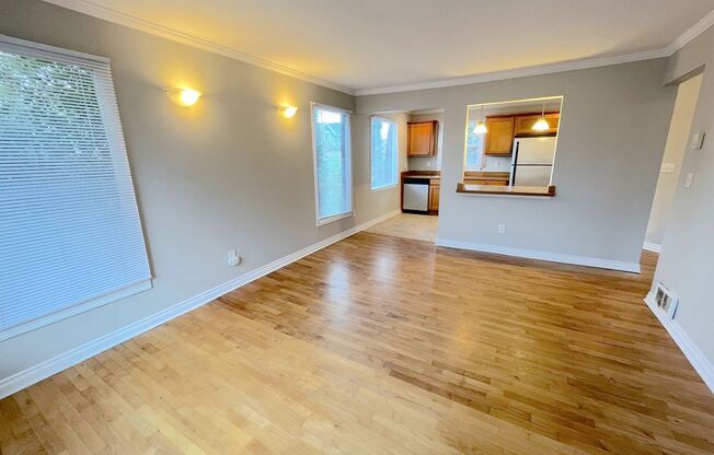 1 bed, 1 bath, 650 sqft, $1,350, Unit D