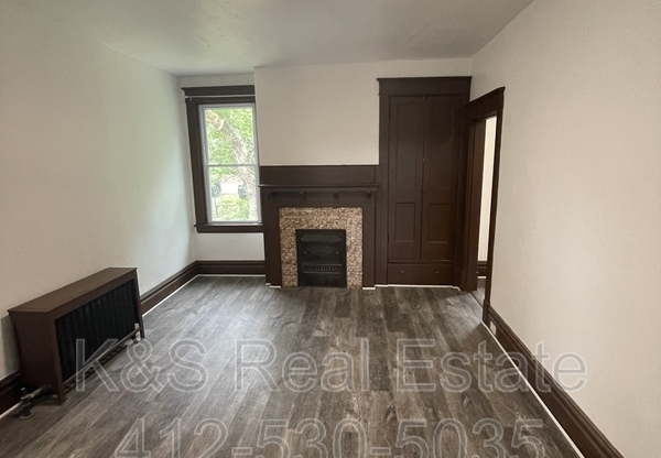 2311 VALERA AVE