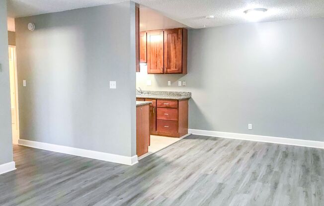 1 bed, 1 bath, 620 sqft, $2,099, Unit 212