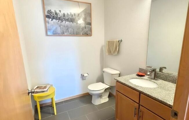 2 beds, 2.5 baths, 1,288 sqft, $2,775, Unit 407