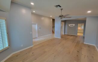 19316 N 77th