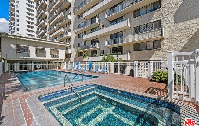 2 beds, 2 baths, 1,071 sqft, $4,100, Unit 801