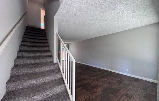 Alamitos Beach Apartment