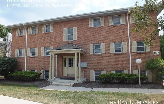 1033 RDG ST
