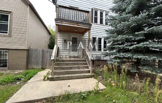 2443 S 9 ST