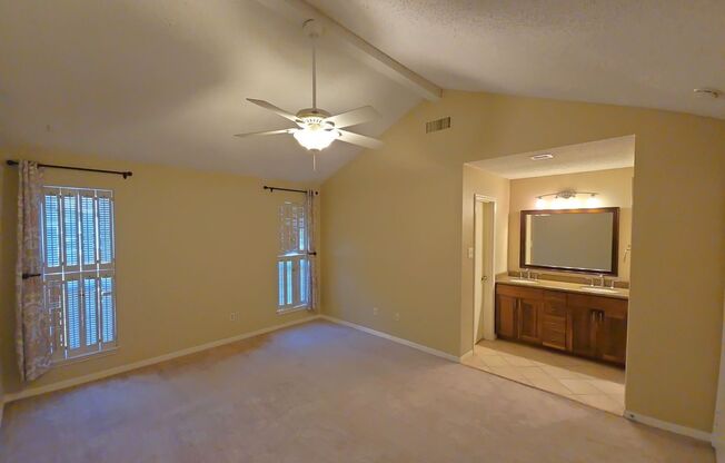 2 beds, 2.5 baths, $2,300