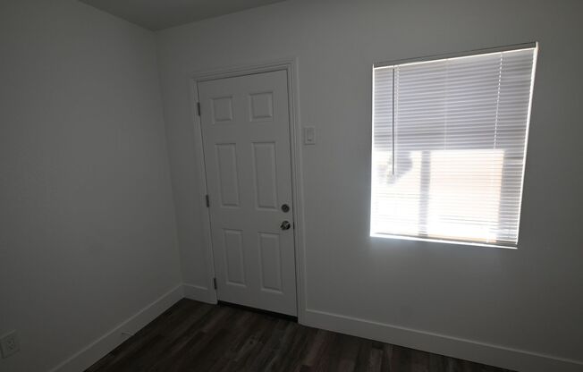 3 beds, 1 bath, $1,200