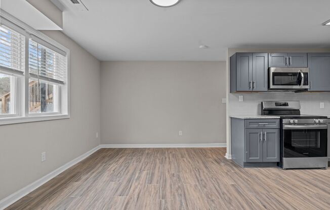 2 beds, 1 bath, 725 sqft, $1,195, Unit 1302-C
