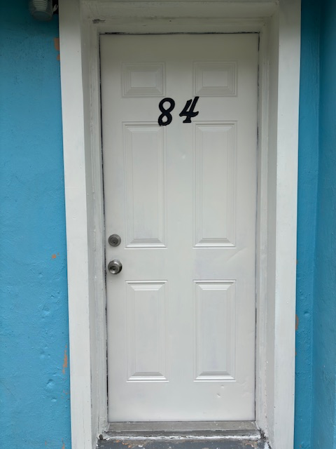 1064 N Tamiami Trl