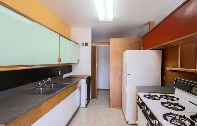 2405 46 ST