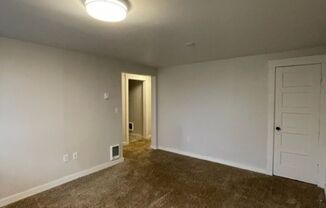 1 bed, 1 bath, $900, Unit 220