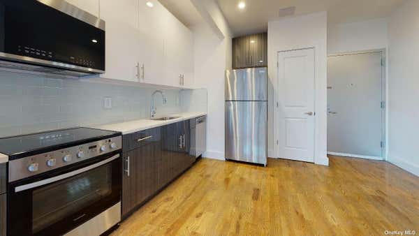 1 bed, 1 bath, $2,750, Unit 5J