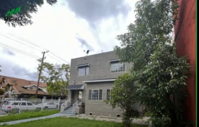 1981 ESTRELLA AVE