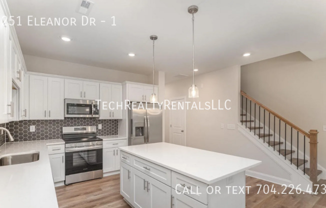 9251 ELEANOR DR
