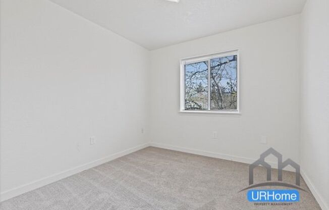 3 beds, 2 baths, 1,200 sqft, $1,750, Unit 8