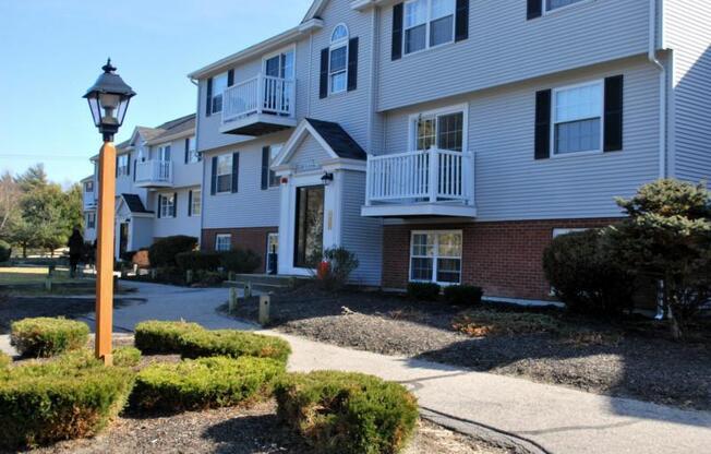 2 beds, 1 bath, 1,050 sqft, $2,500, Unit 1 WC- 01