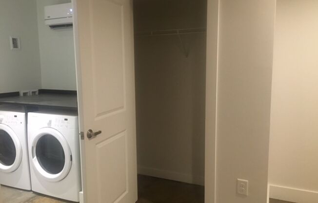 1 bed, 1 bath, 465 sqft, $1,165, Unit Apt 119