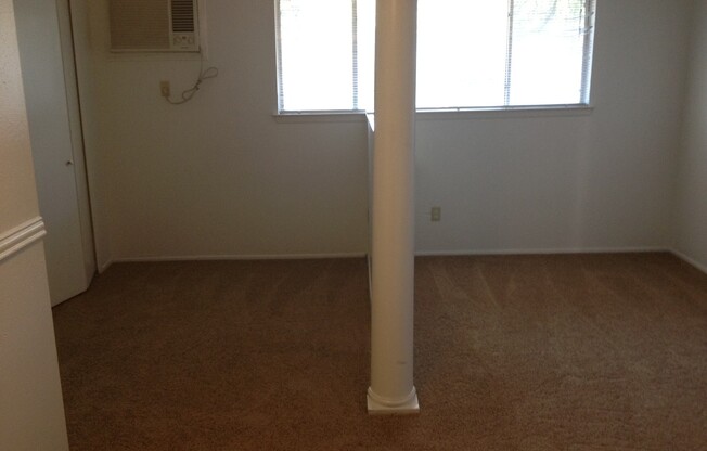 Studio, 1 bath, 415 sqft, $695, Unit 1205