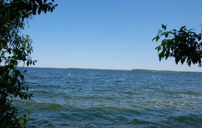 529 North Pinckney Street