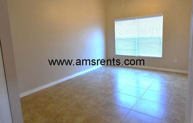 Coming Soon- 4 bedroom and 3 bathroom Townhouse