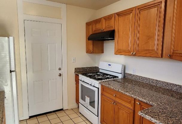 1 bed, 1 bath, $1,650, Unit Unit A