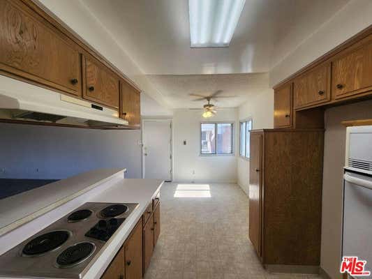 1 bed, 1 bath, 1,050 sqft, $1,800, Unit 3