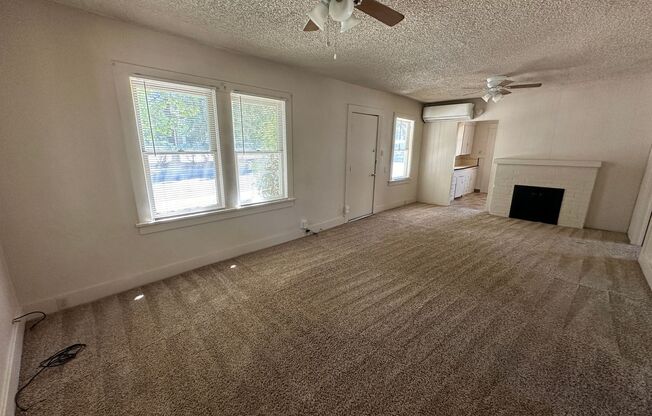 2 beds, 1 bath, $1,450