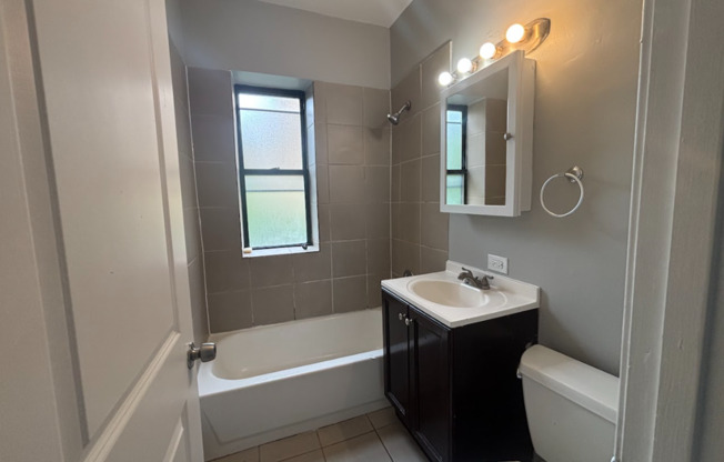 4 beds, 2 baths, $1,950