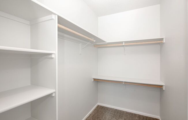 2 beds, 2 baths, 1,052 sqft, $1,702, Unit D208