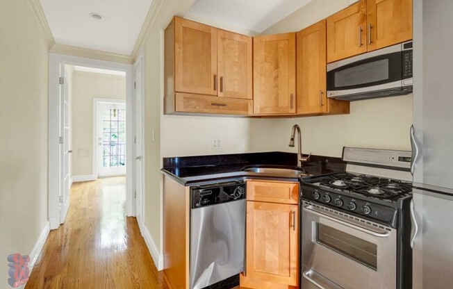 343 E 5th St #9