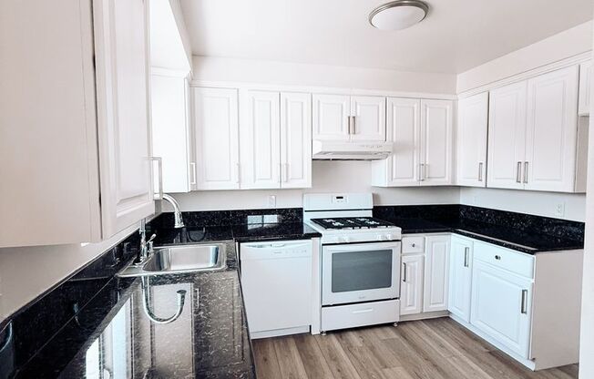 Prairie Ave. Apts.