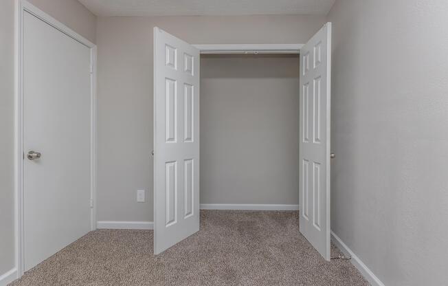 2 beds, 1.5 baths, 1,000 sqft, $1,450