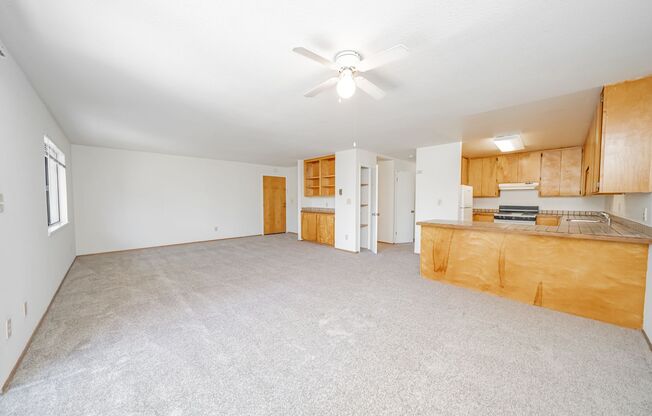 427-437-439 Foothill Blvd