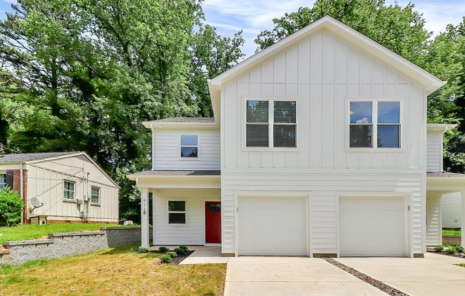 911 YELLOWSTONE DR