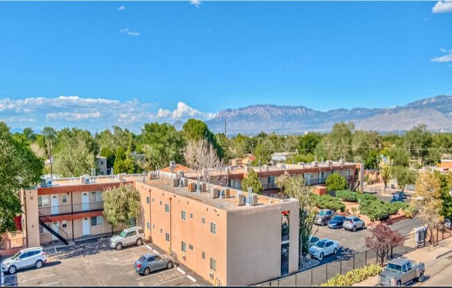 1 bed, 1 bath, 500 sqft, $795, Unit Unit 42