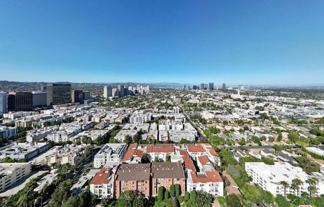 1 bed, 1 bath, 693 sqft, $3,000, Unit 228