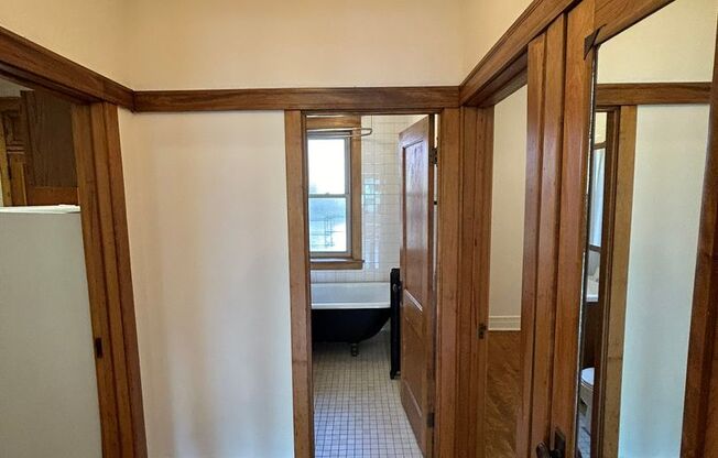 2540 N. Racine