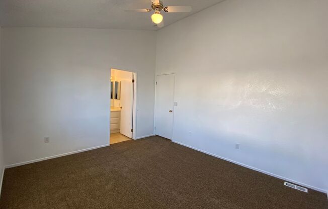 2 beds, 2 baths, $1,450