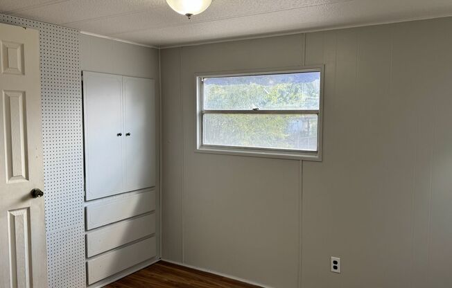 Welcome home to 8415 Braewick Dr!