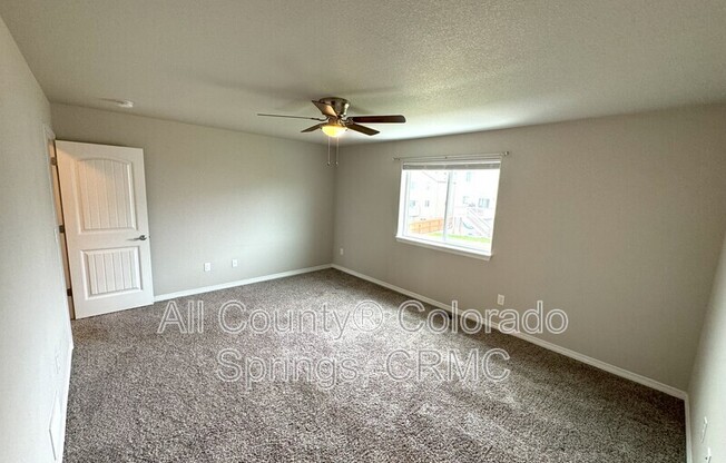 3 beds, 2.5 baths, 1,482 sqft, $2,250