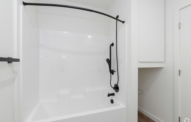 Studio, 1 bath, 343 sqft, $999, Unit Unit 102 - Live/Work - Income Restricted