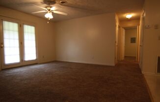 1 bed, 1 bath, 650 sqft, $825, Unit 3240-8