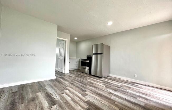 750 NORTHWEST 9 AVE