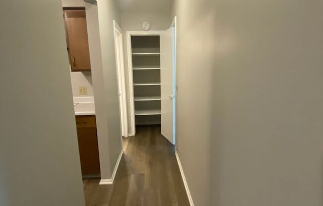 Country Park Apartments